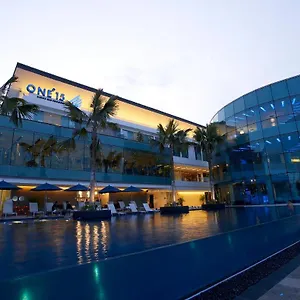 one15-marina-club.singapore-best-hotels.net/